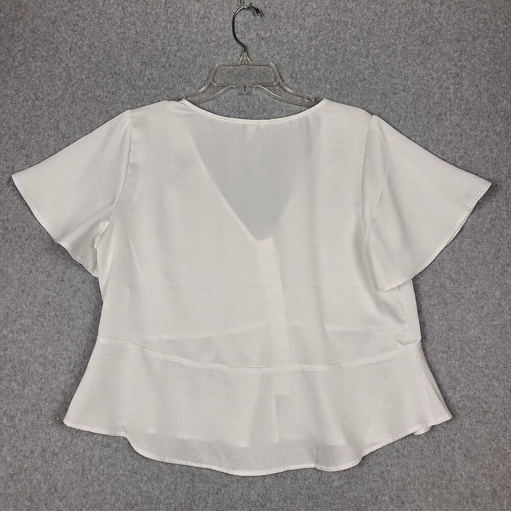 Express Cropped Peplum V-Neck Button Top - Medium- White Coquette Coastal Chic - Picture 7 of 7